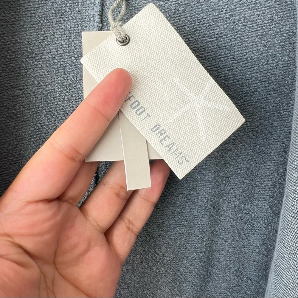 New With Tags Barefoot Dreams Malibu Collection - Picture 7 of 12